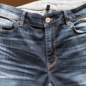 White House Black Market Jeans Size 8 Skinny Ankle